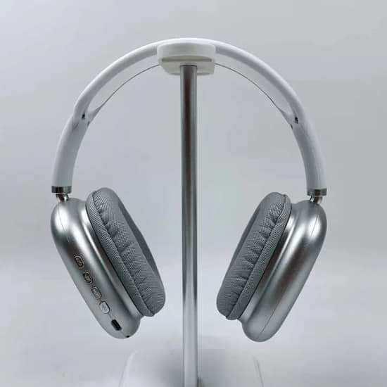 P9 Headphones – Power Up Your Sound Experience!